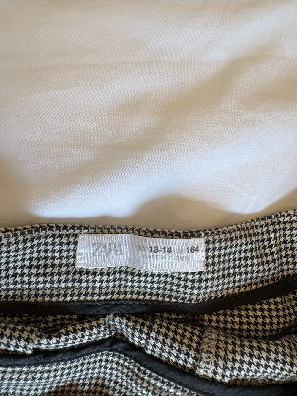 Zara Houndstooth Pleated Mini Skirt with Side Ties - Cream & Black - Picture 3 of 4